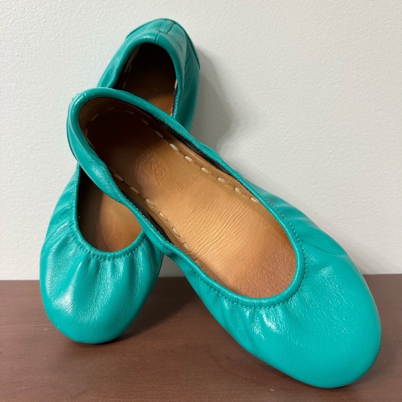 Tieks Shoes - Custom Tieks Blue Classic-Like Leather Ballet Flat Size 8